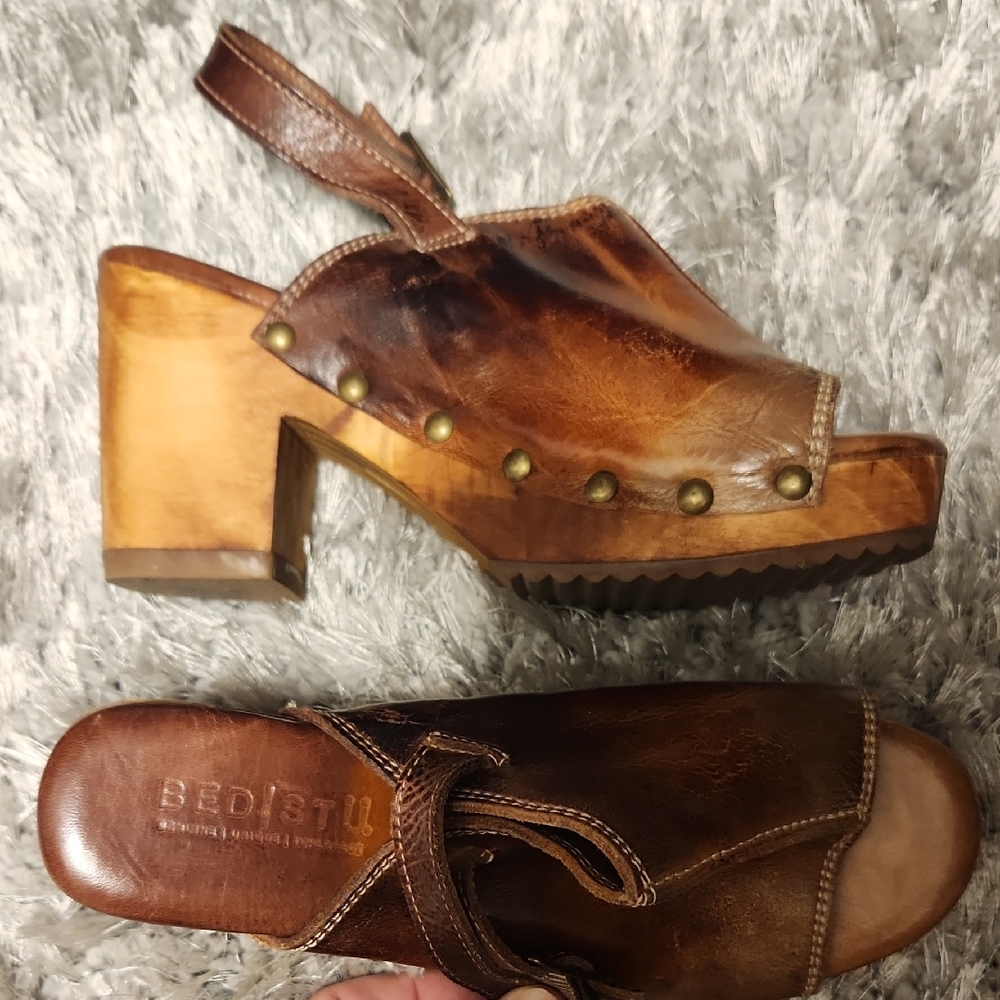BED|STU Women's Rustic Brown Leather Clogs